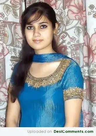 Cute Simple Girl Pic