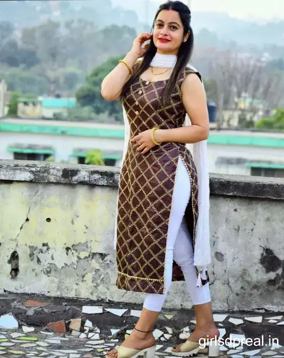 Punjabi Girl Pic