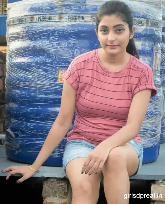 Cute Girl Pic Indian